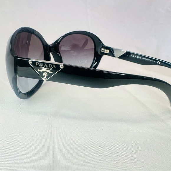 Prada Black Sunglasses - Picture 4 of 5